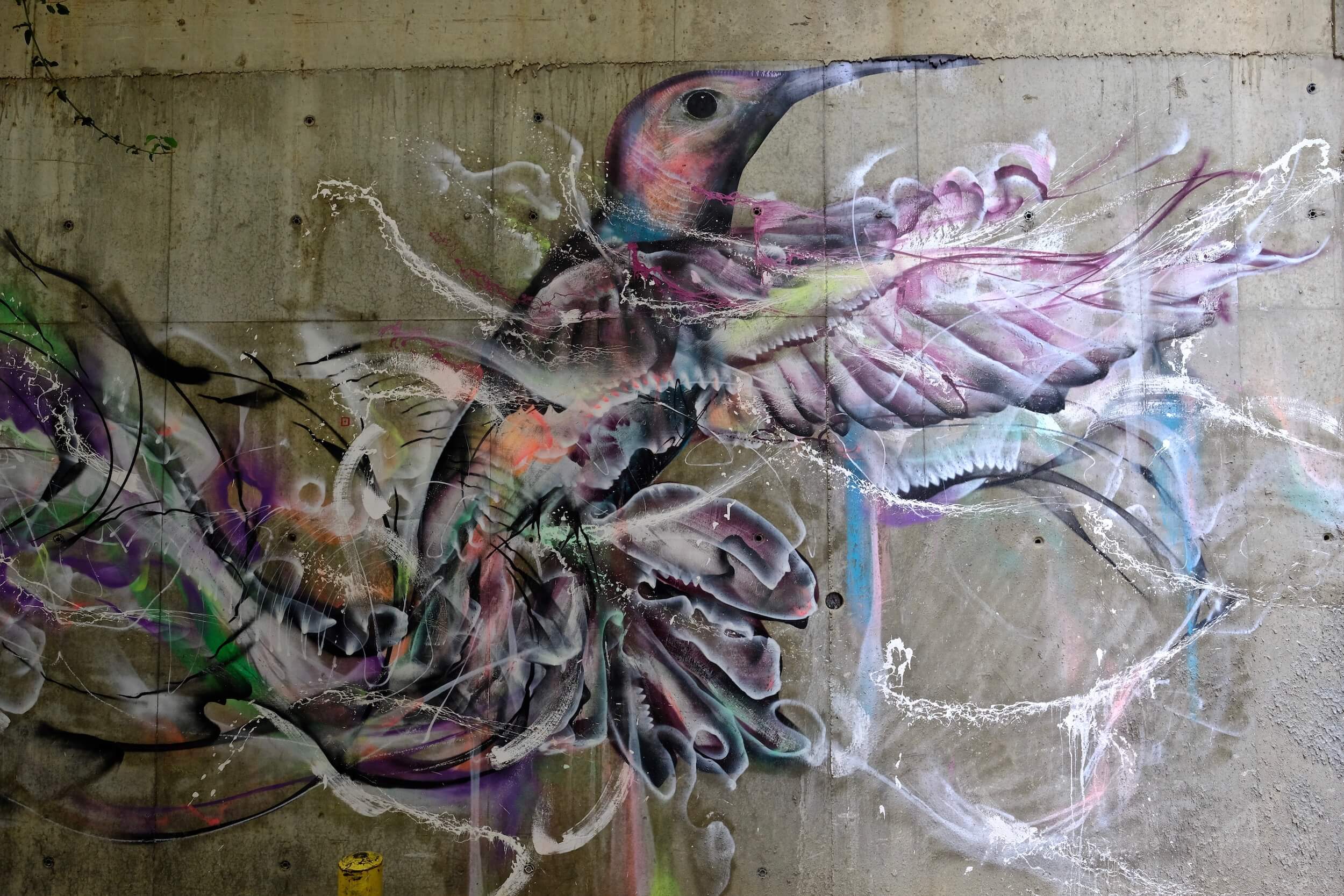 Hummingbird art by Brazilian artist L7M Beirut